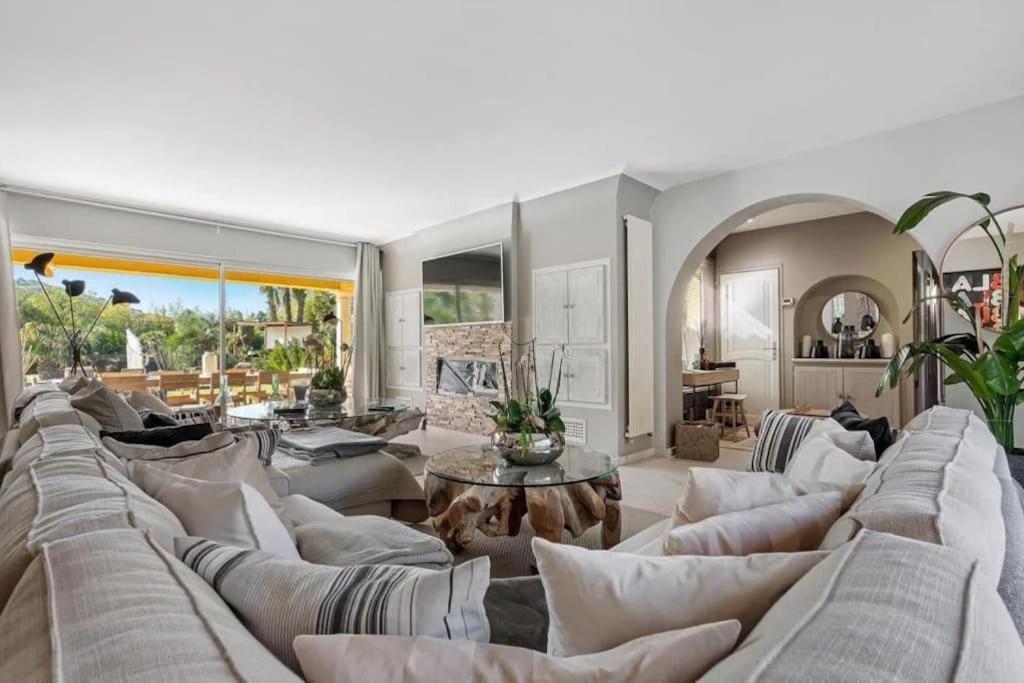 Grande Villa St-Tropez Area Avec Piscine Chauffee Gassin Ngoại thất bức ảnh