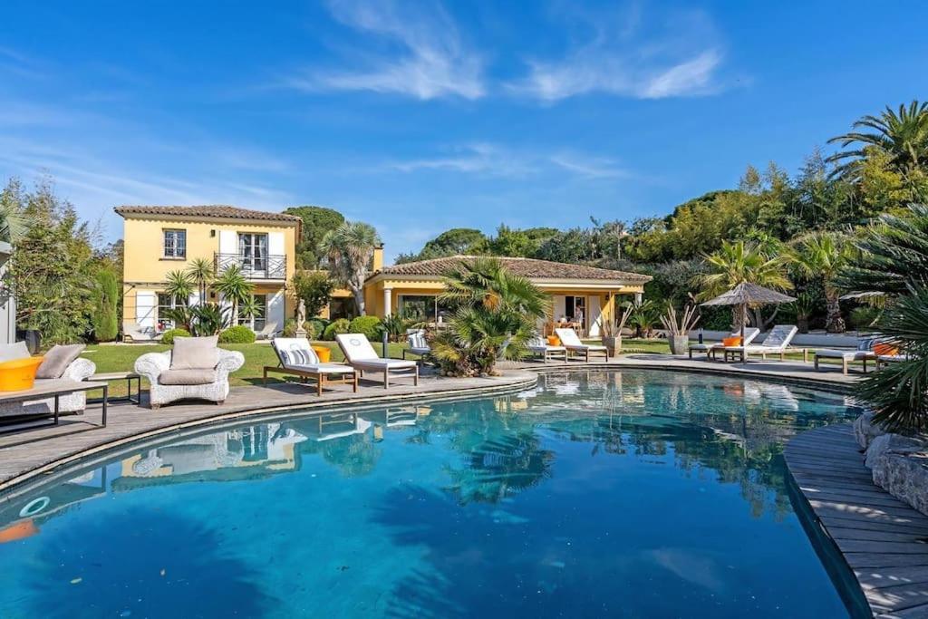 Grande Villa St-Tropez Area Avec Piscine Chauffee Gassin Ngoại thất bức ảnh